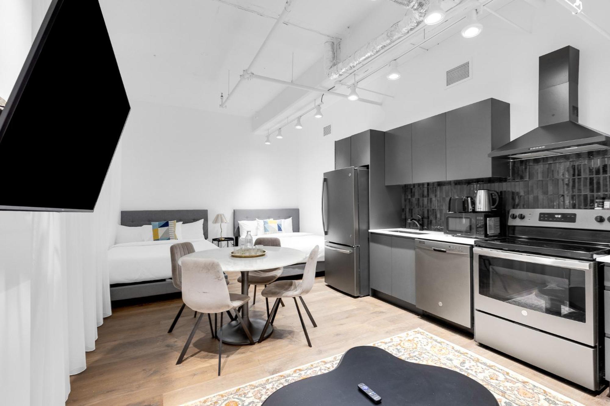 Bakan - Sainte Catherine Apartman Montréal Szoba fotó