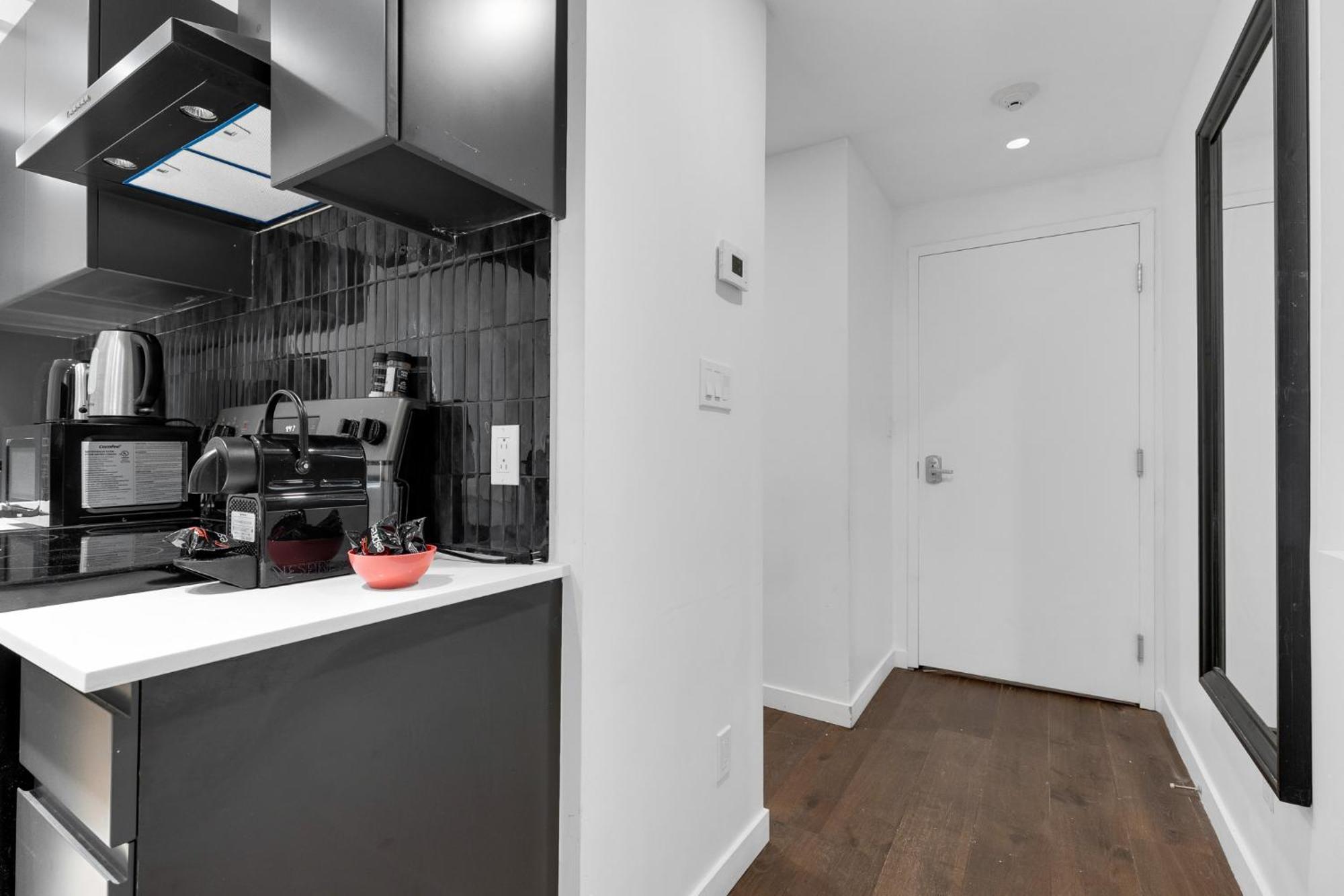 Bakan - Sainte Catherine Apartman Montréal Szoba fotó